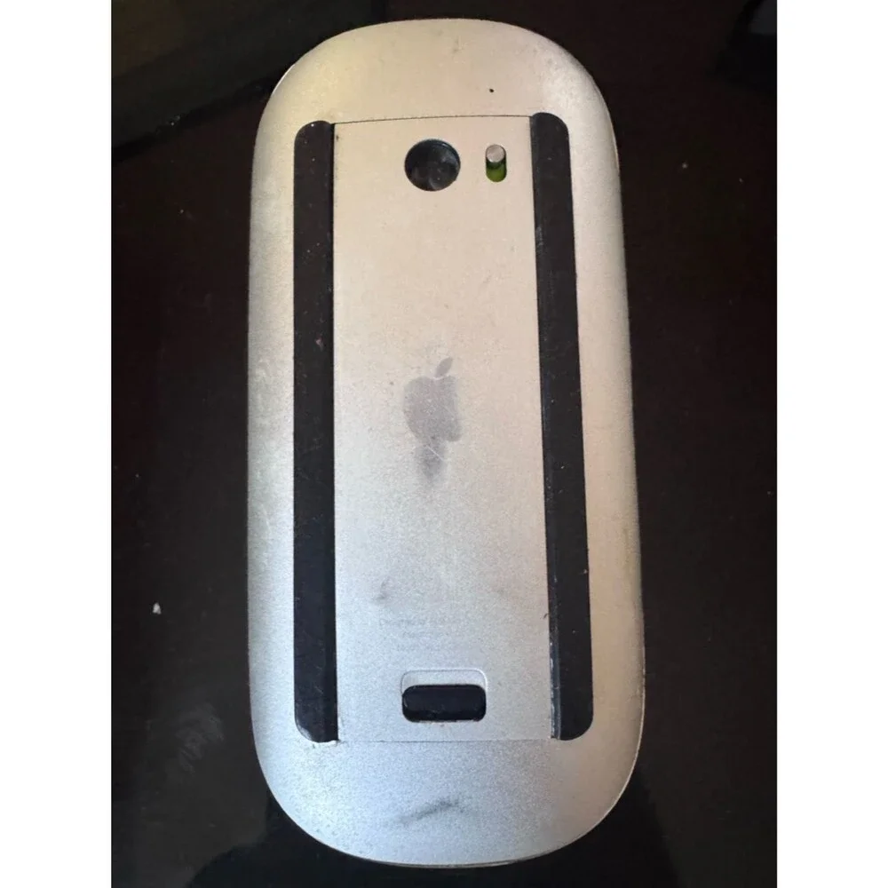 Apple Magic Mouse 1 White Silver Bluetooth Wireless Tested Working Clean